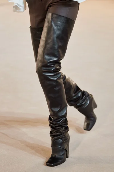 Look 143